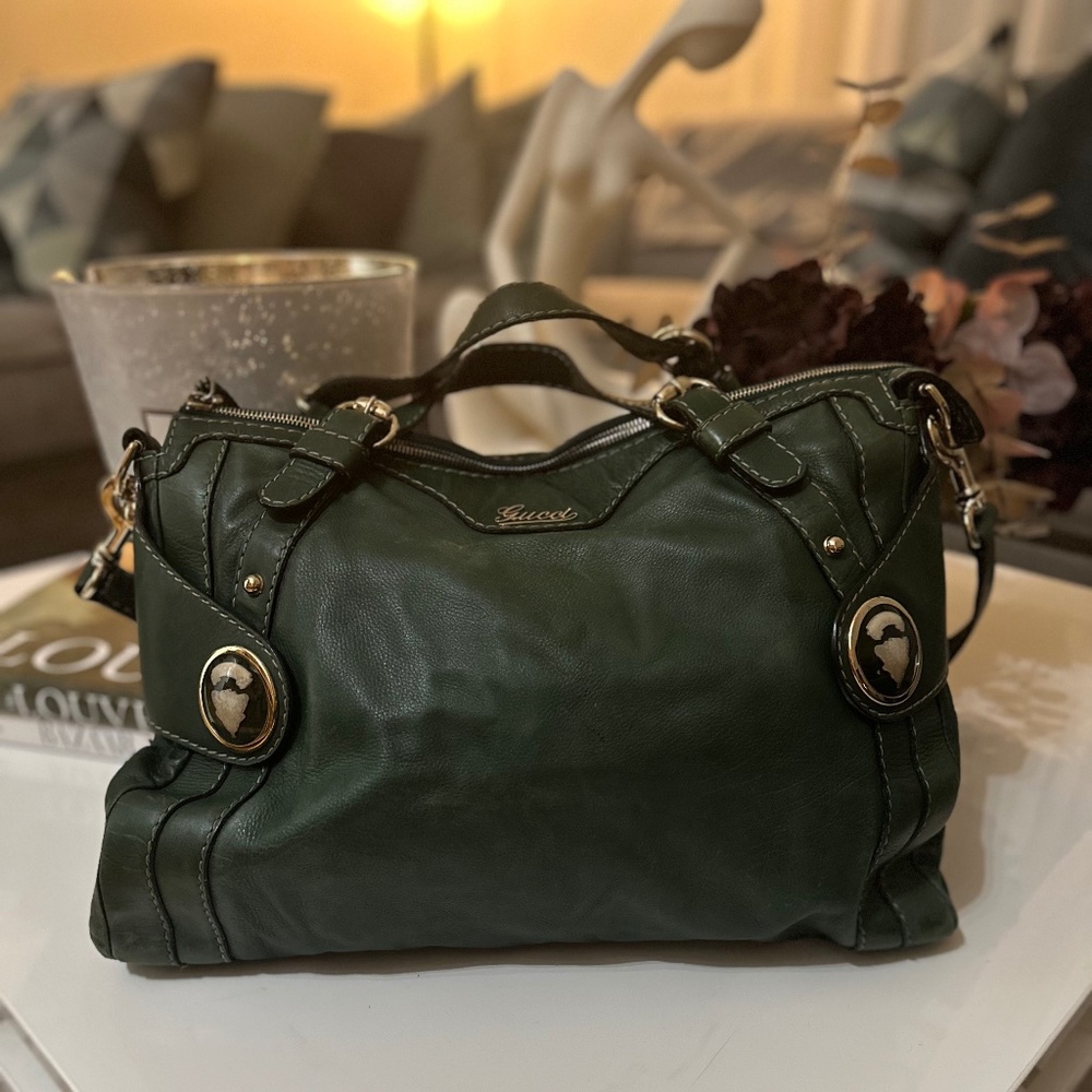 Gucci Vintage Leather Tote Handbag - Crest Boule Hobo